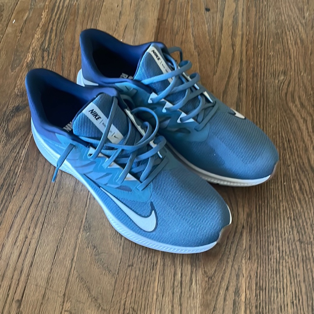 Nike Running Shoes (Brand New ) Size 11